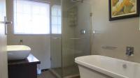 Bathroom 1 - 8 square meters of property in Paulshof