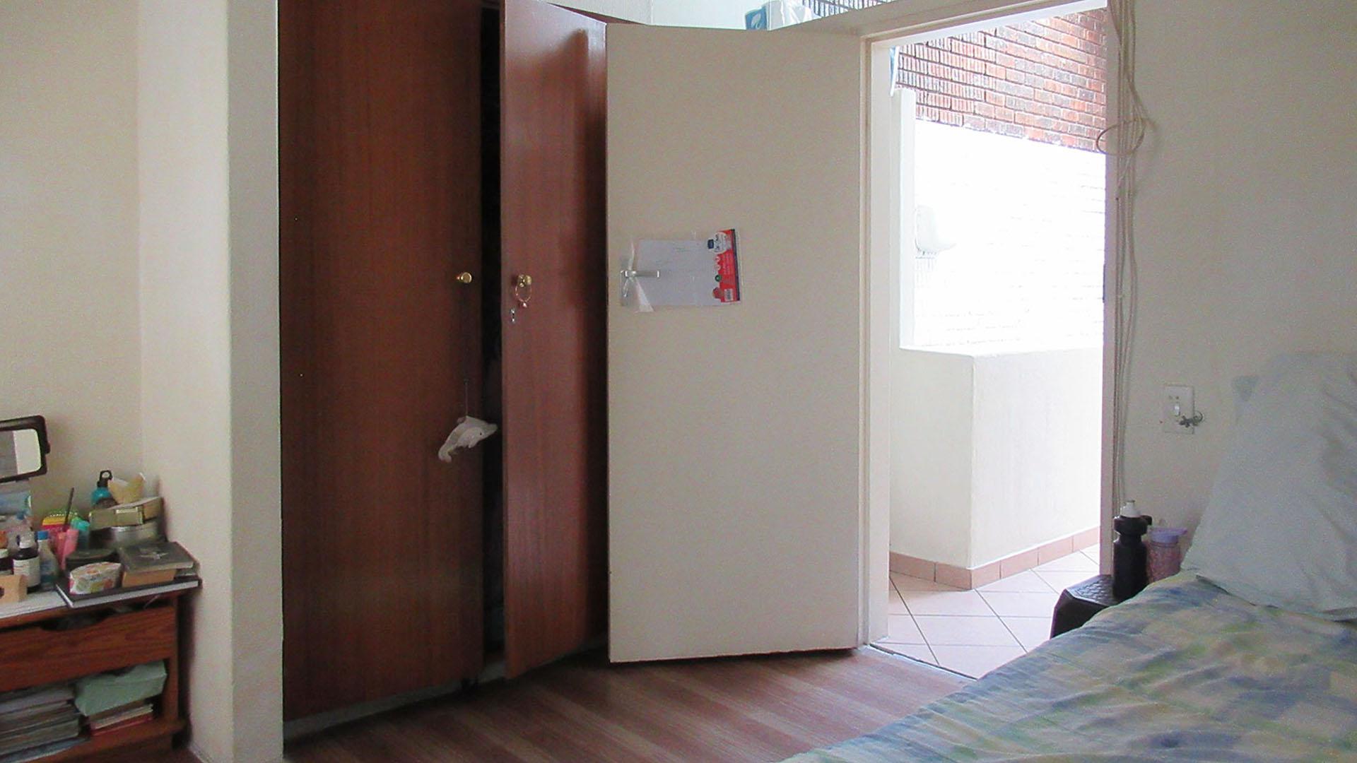 Bed Room 2 - 17 square meters of property in The Hill