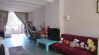 Lounges - 40 square meters of property in The Hill