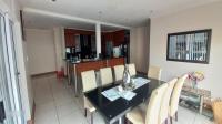Dining Room of property in Beacon Bay