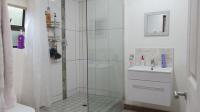 Bathroom 3+