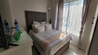 Bed Room 1 of property in Lilianton