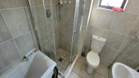 Bathroom 1 of property in Lilianton