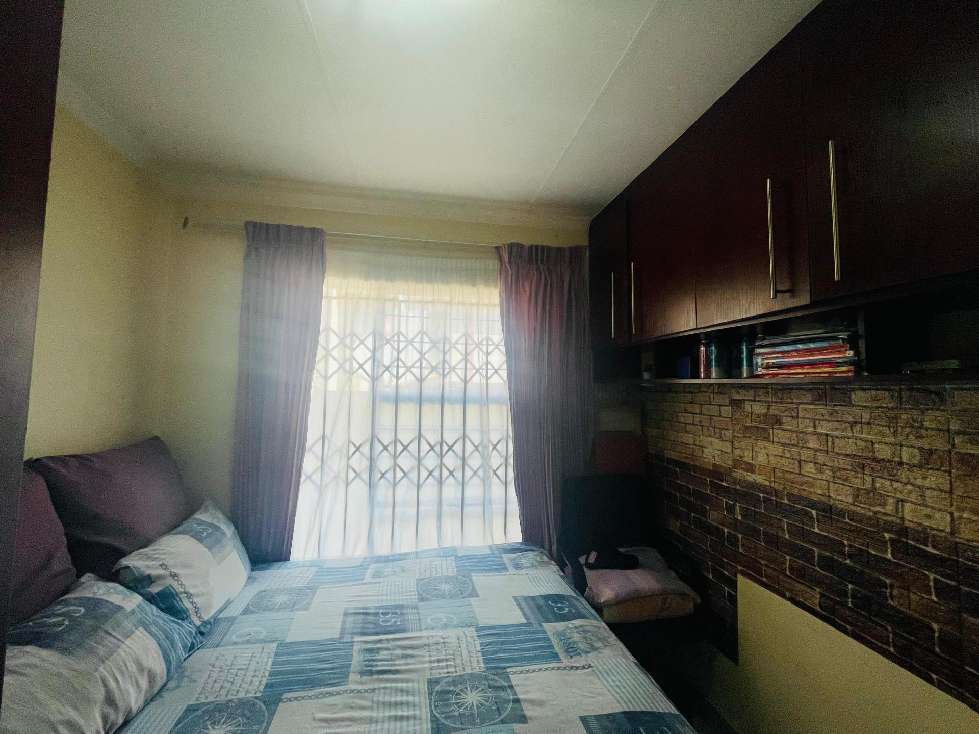  of property in Kaalfontein