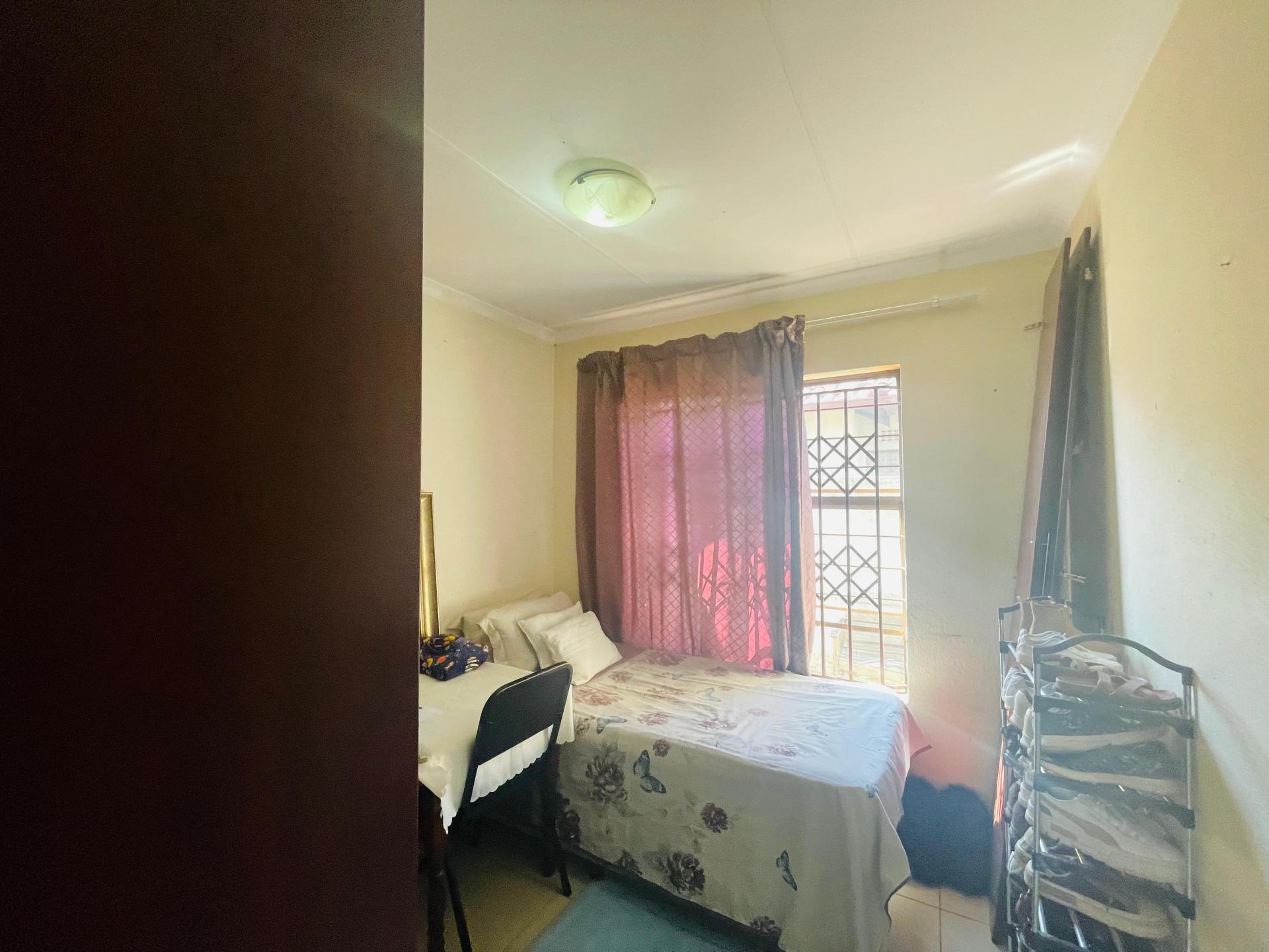 of property in Kaalfontein