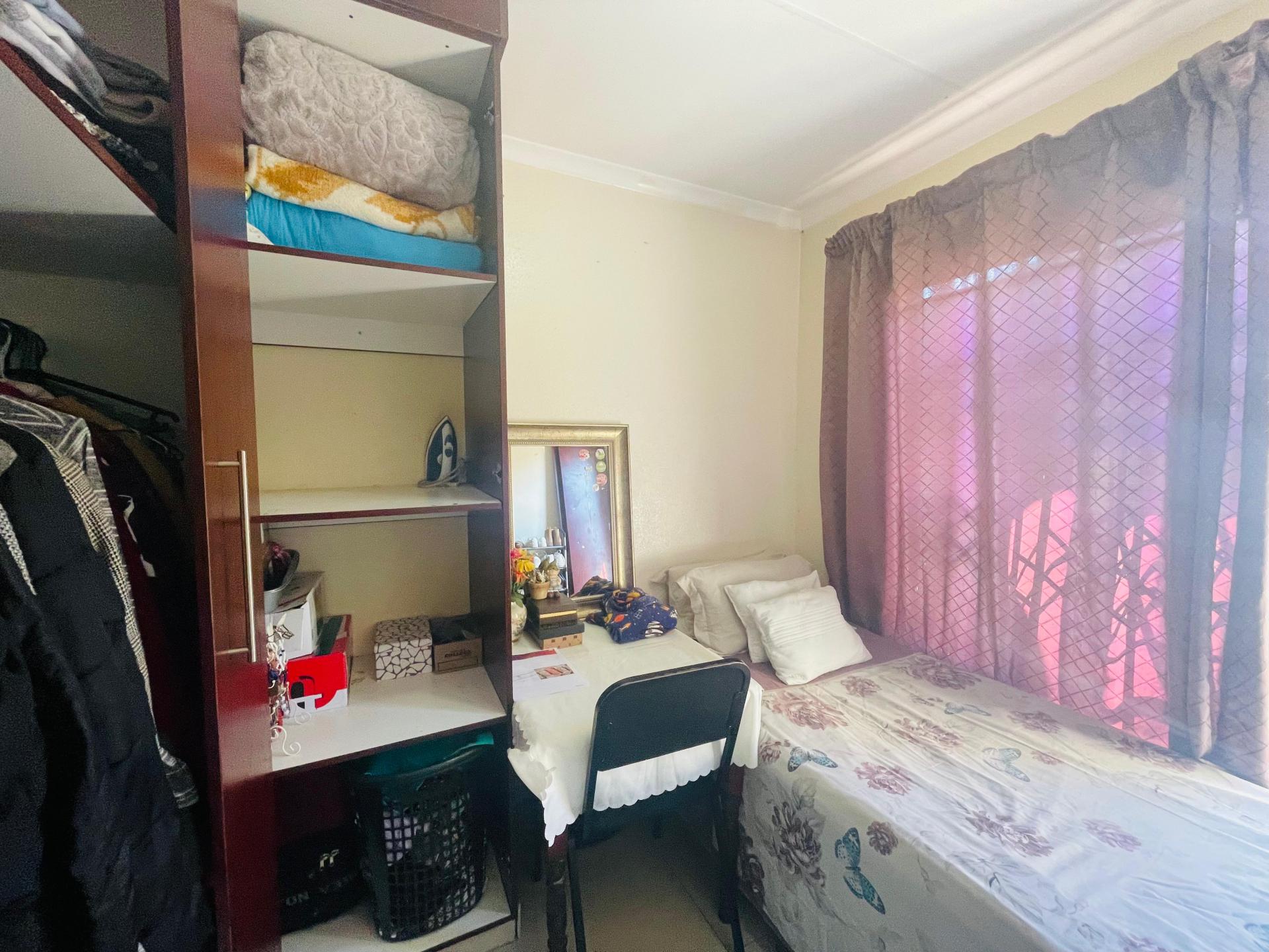  of property in Kaalfontein