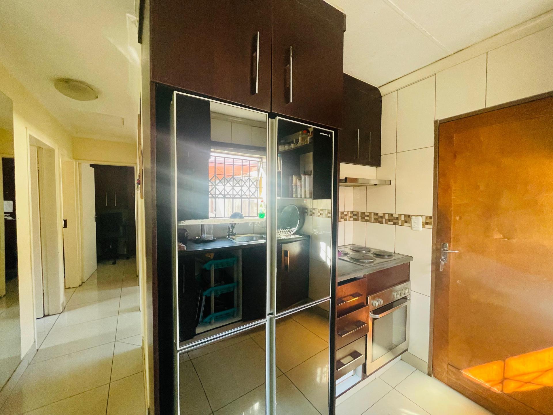  of property in Kaalfontein