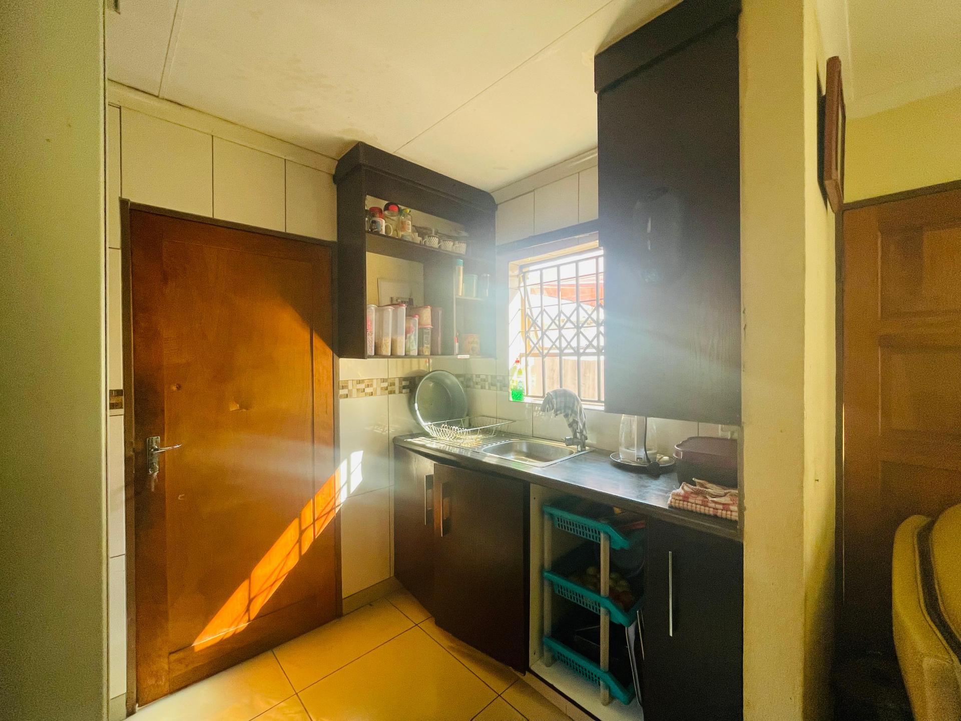  of property in Kaalfontein