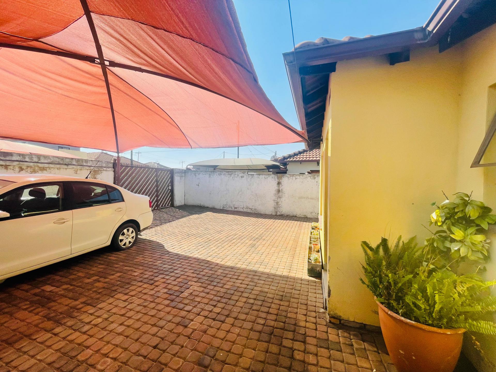  of property in Kaalfontein