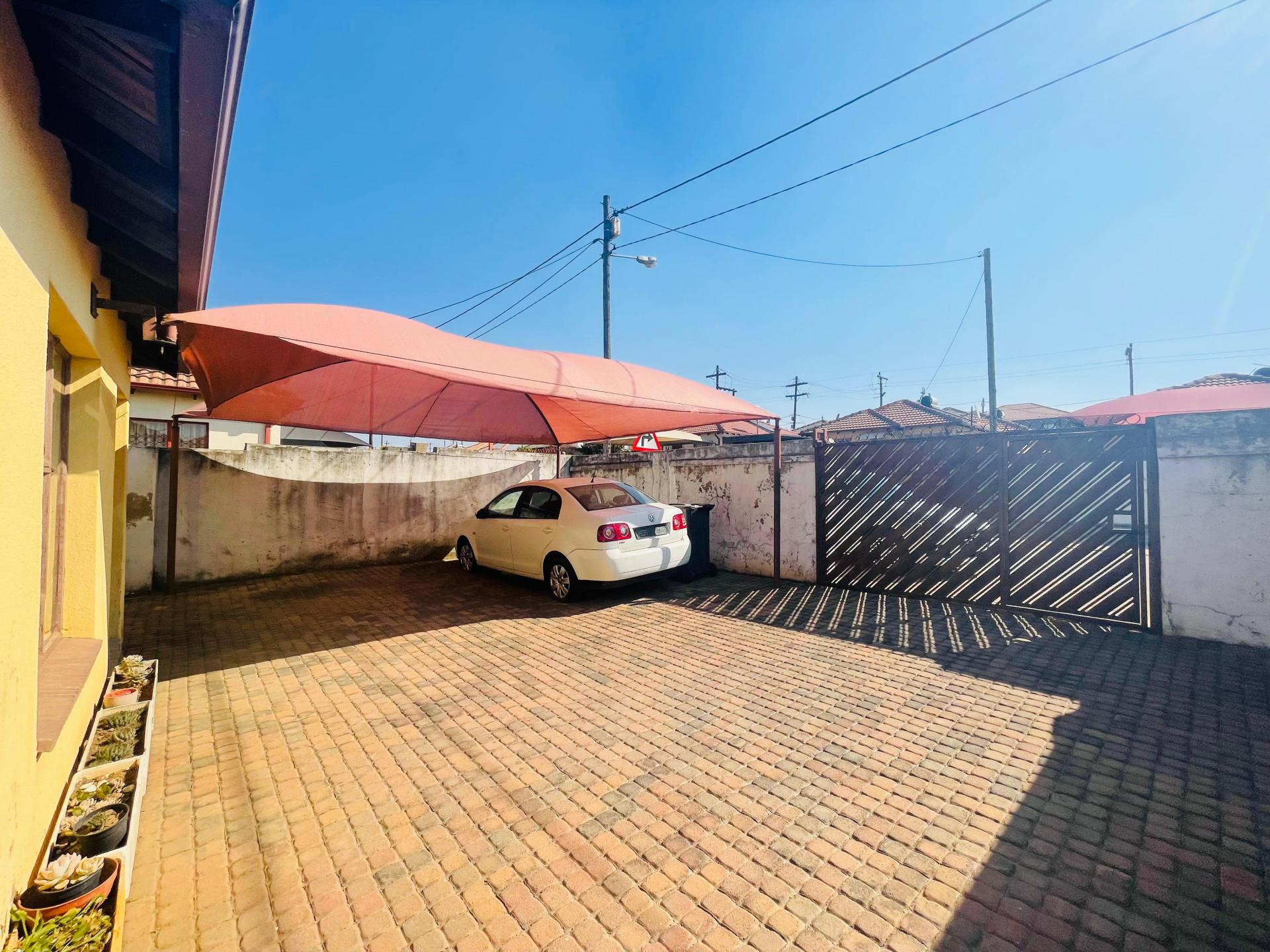 of property in Kaalfontein