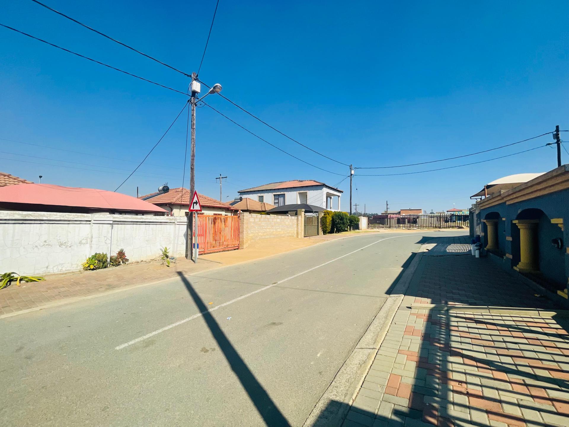  of property in Kaalfontein