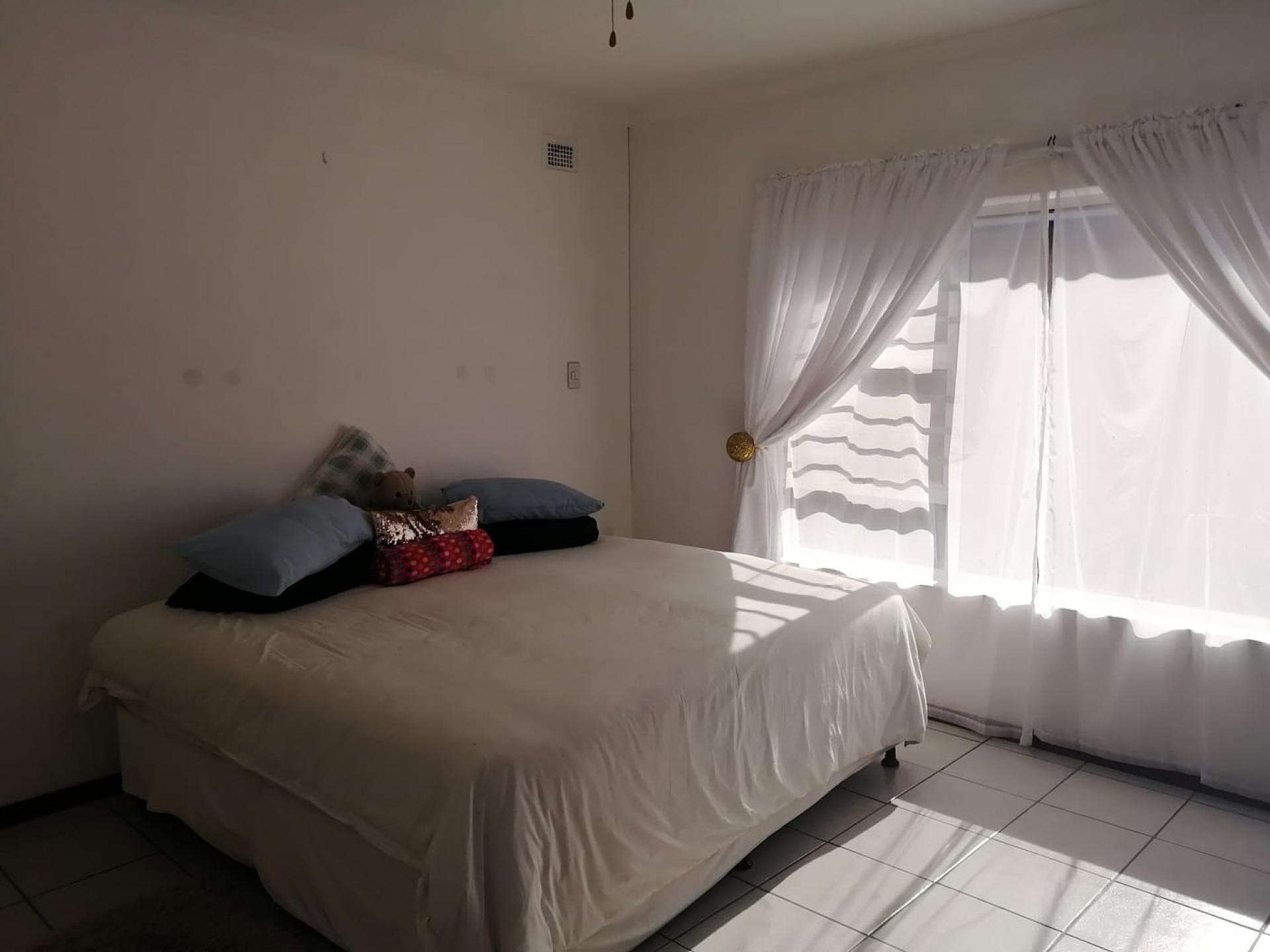  of property in Uvongo