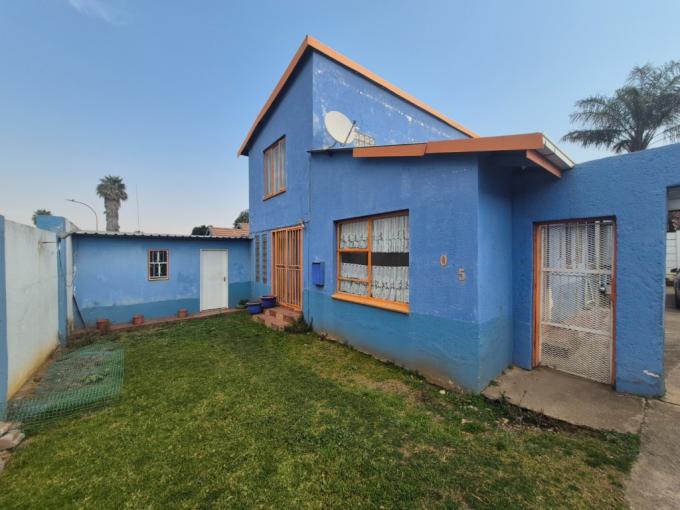 4 Bedroom House for Sale For Sale in Lambton Gardens - MR719217