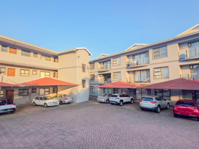 2 Bedroom Apartment for Sale For Sale in Margate - MR719220