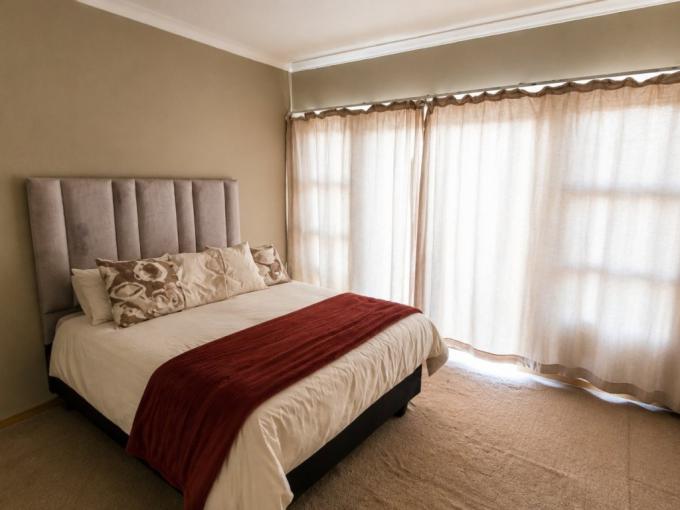 1 Bedroom Apartment for Sale For Sale in Langenhoven Park - MR719221