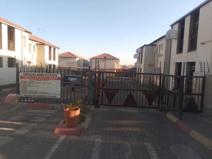 2 Bedroom Simplex for Sale For Sale in Germiston - MR719222