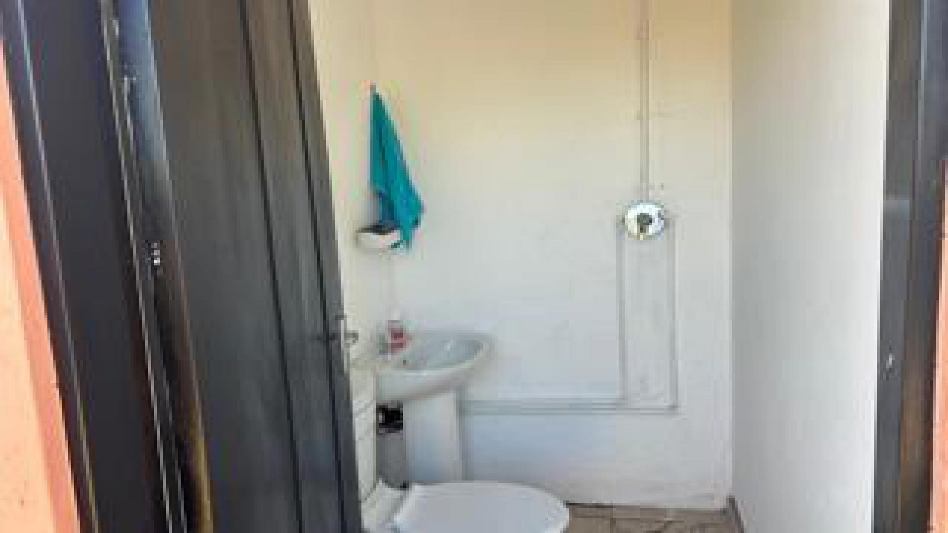 Bathroom 1 of property in Evaton Small Farms
