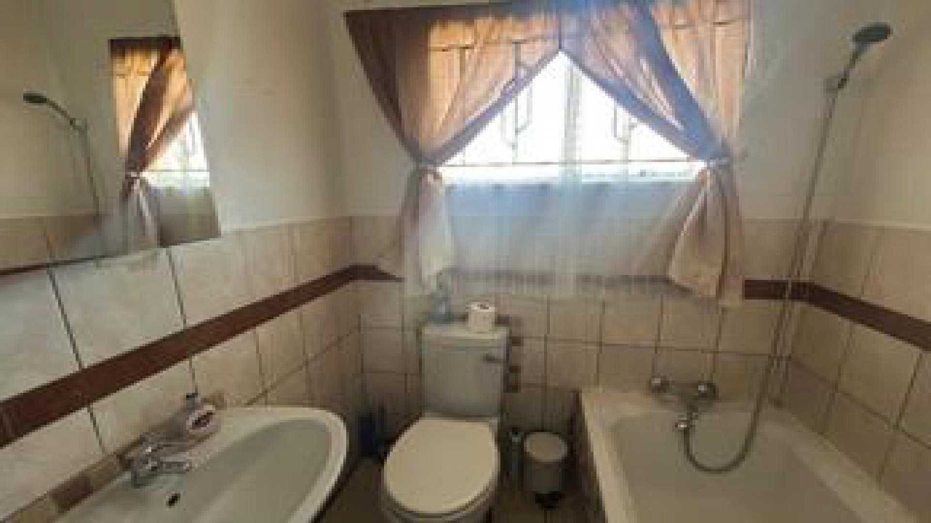 Bathroom 2 of property in Evaton Small Farms