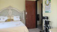 Bed Room 1 - 17 square meters of property in Evaton Small Farms