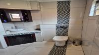 Bathroom 1 of property in Genazano