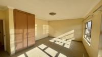 Bed Room 1 of property in Avoca