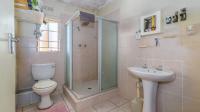 Bathroom 1 of property in Sundowner