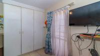 Bed Room 2 of property in Sundowner