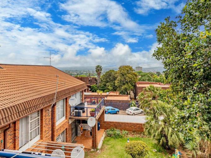 2 Bedroom Apartment for Sale For Sale in Windsor East - MR719267