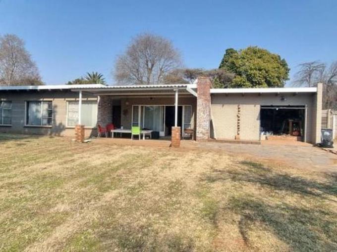 5 Bedroom House for Sale For Sale in Wierdapark - MR719272