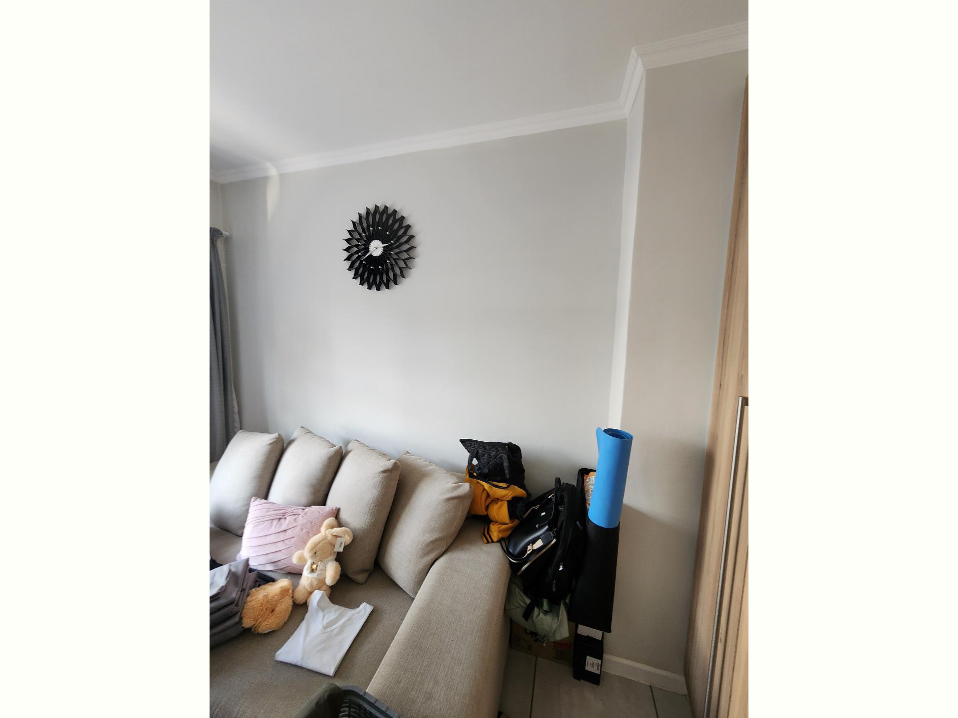  of property in Crowthorne AH