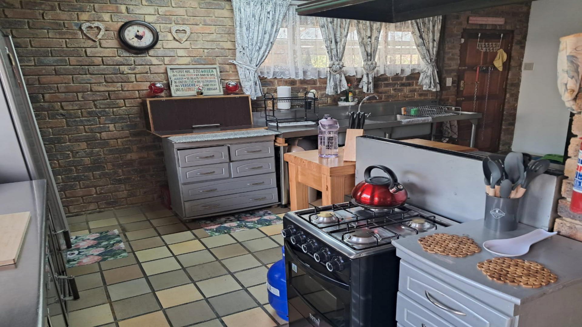 Kitchen of property in President Park A.H.