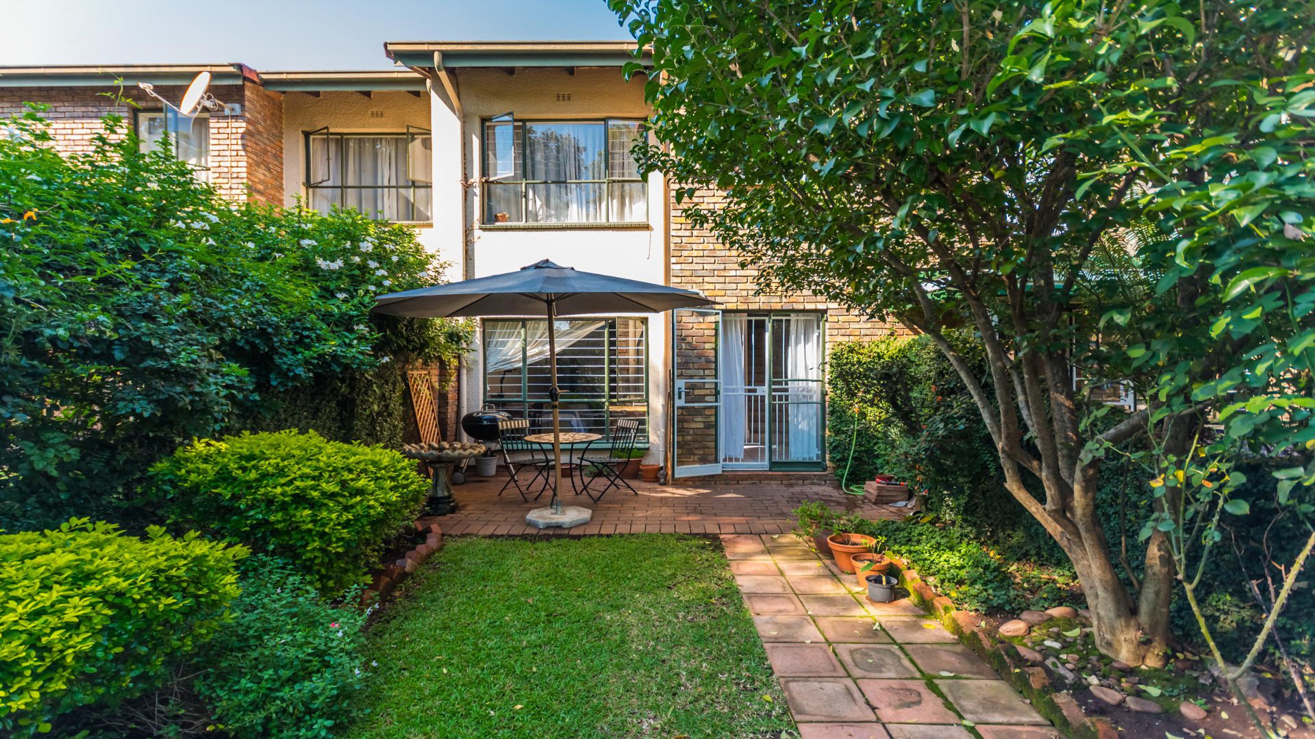Front View of property in Hennopspark