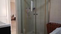 Bathroom 1 - 6 square meters of property in Greenstone Hill