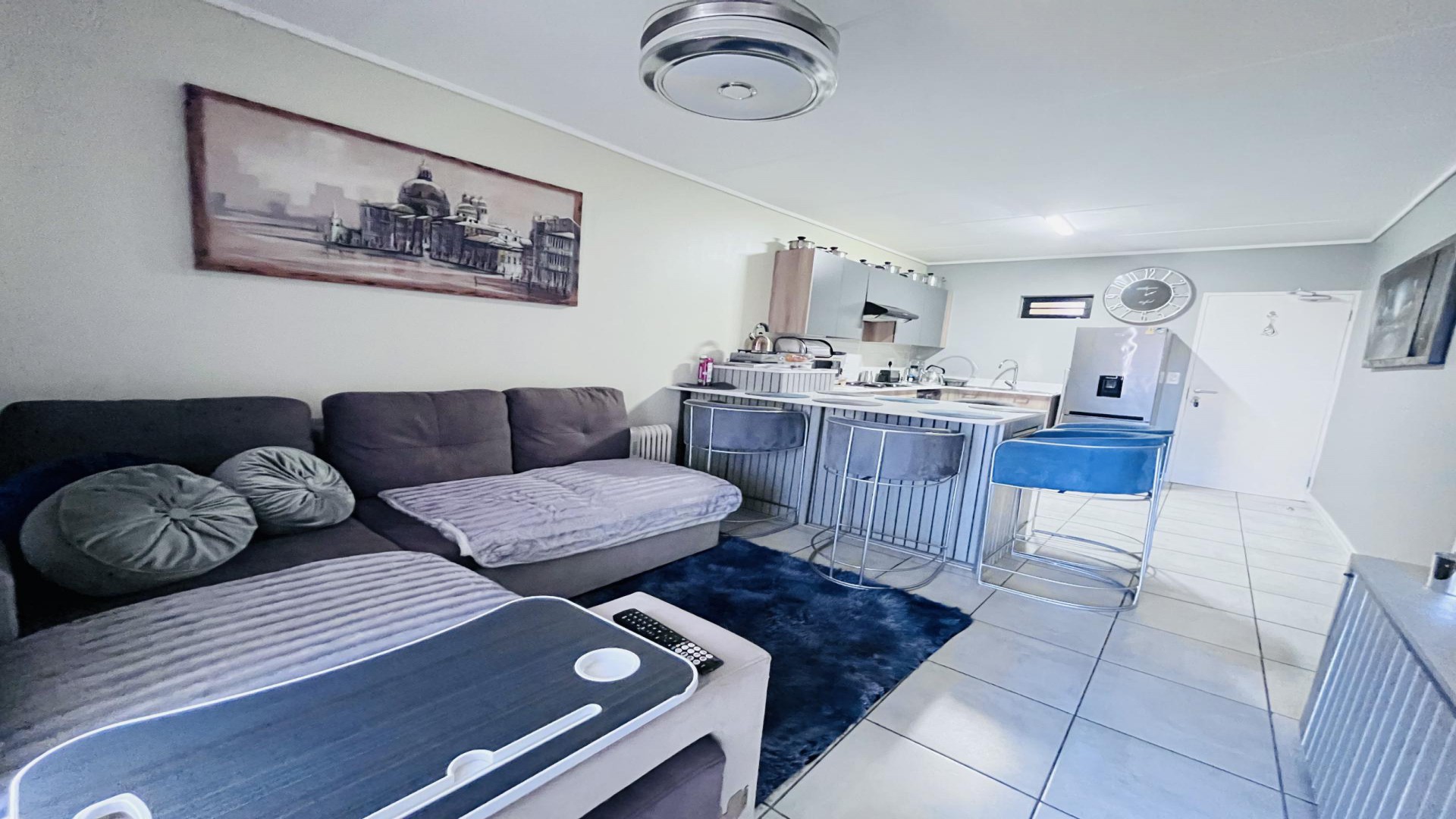Lounges of property in Lilianton