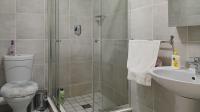 Bathroom 1 - 5 square meters of property in Lilianton