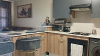 Kitchen - 11 square meters of property in Lilianton