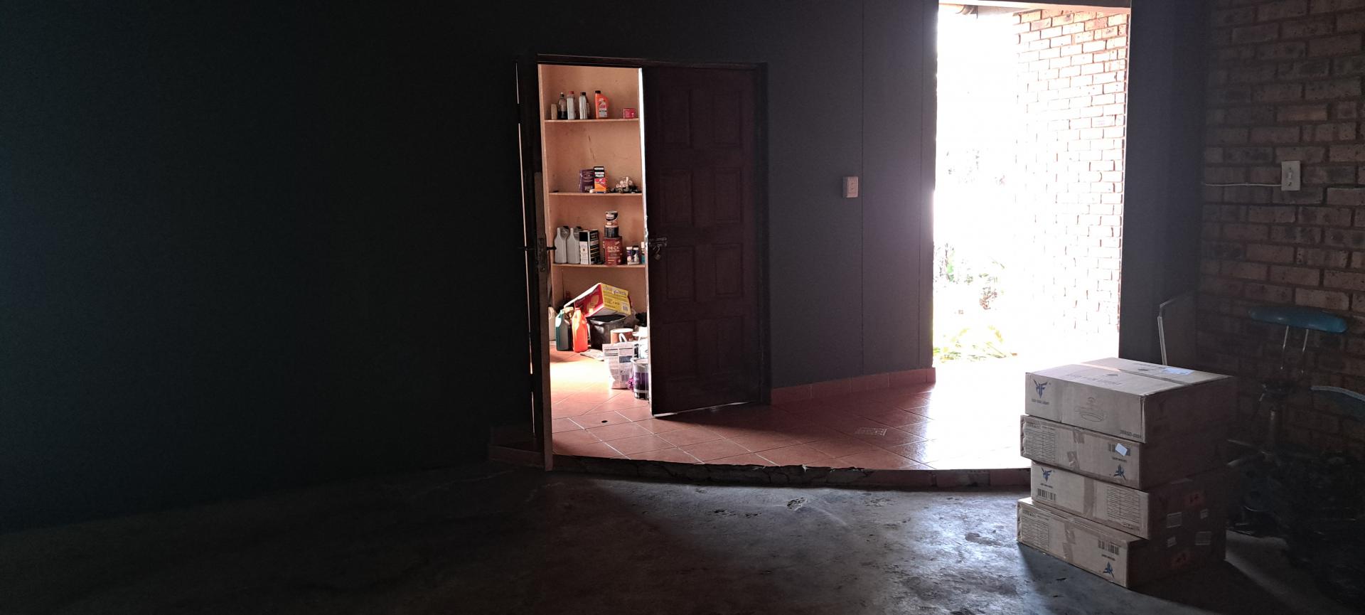  of property in Die Wilgers