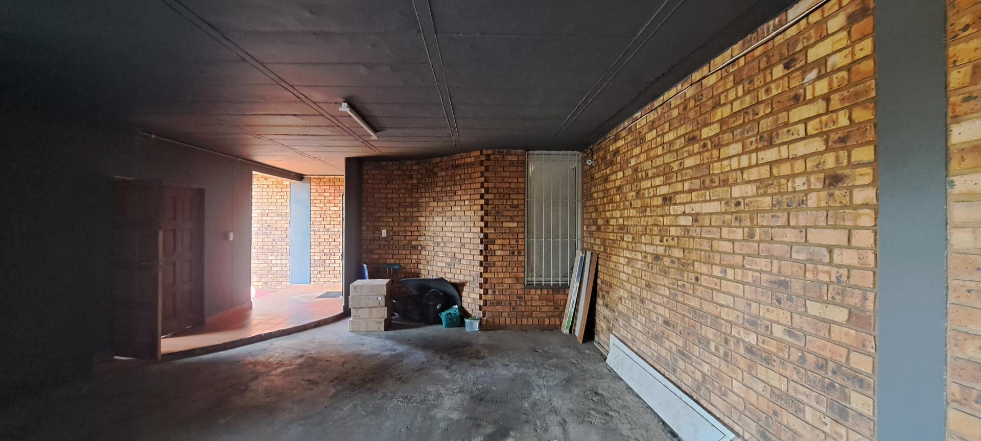  of property in Die Wilgers