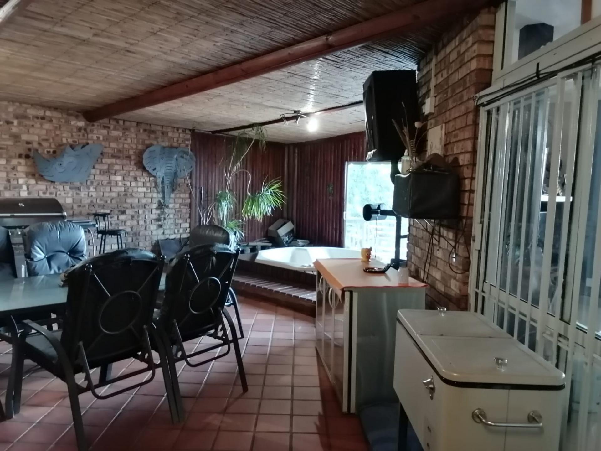  of property in Die Wilgers