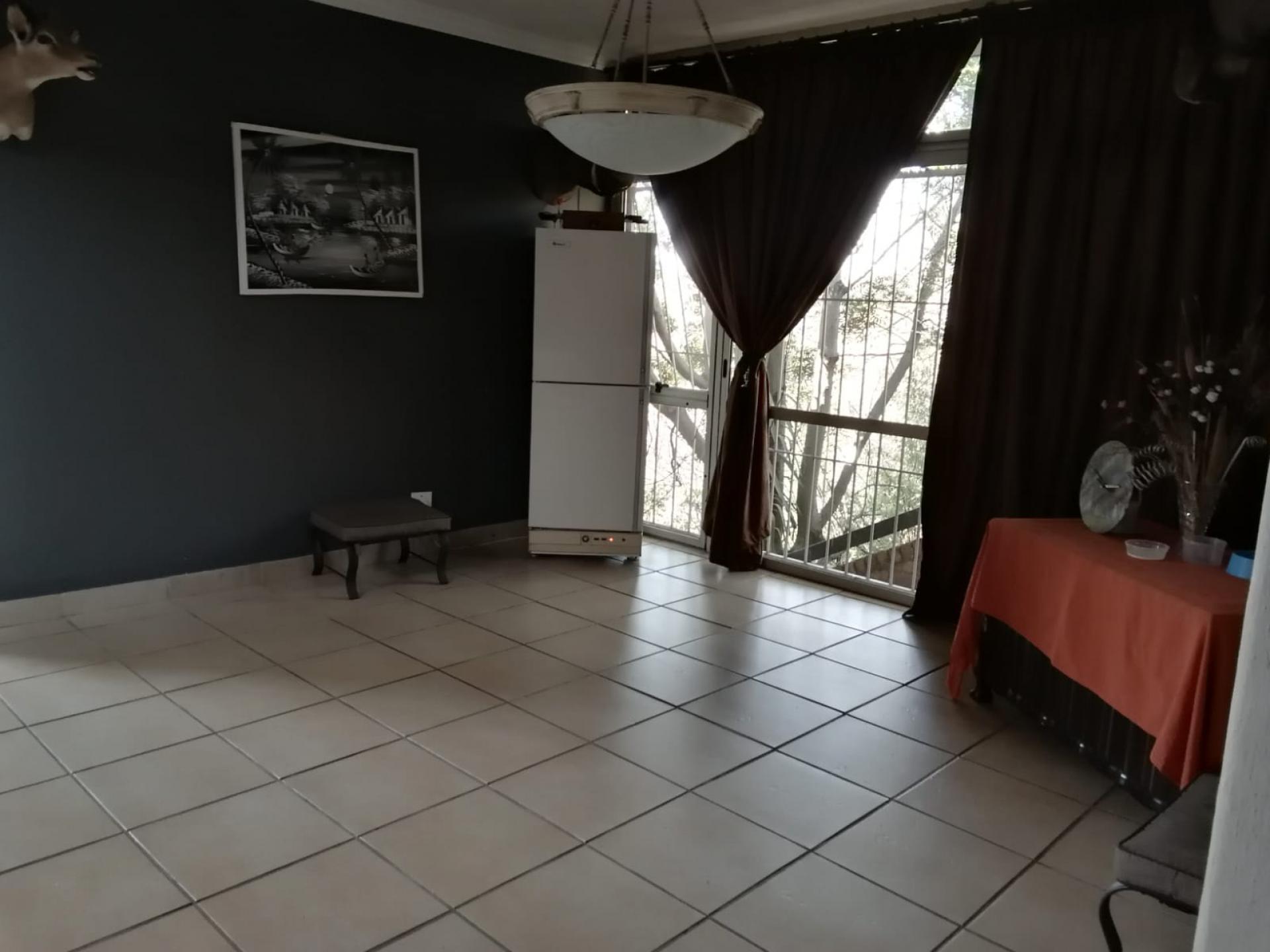  of property in Die Wilgers