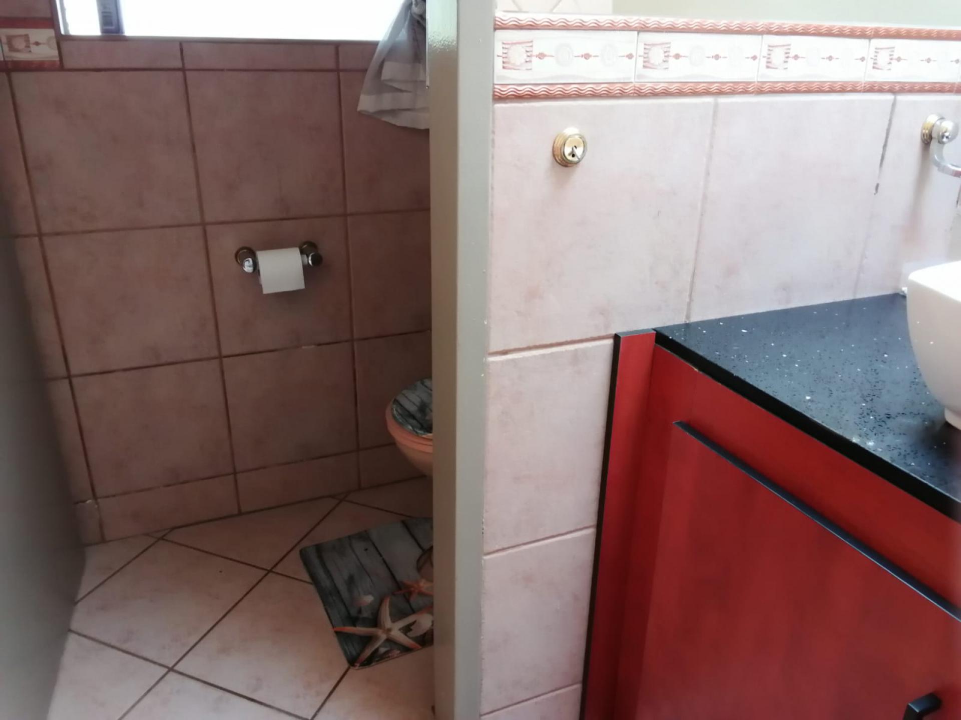  of property in Die Wilgers