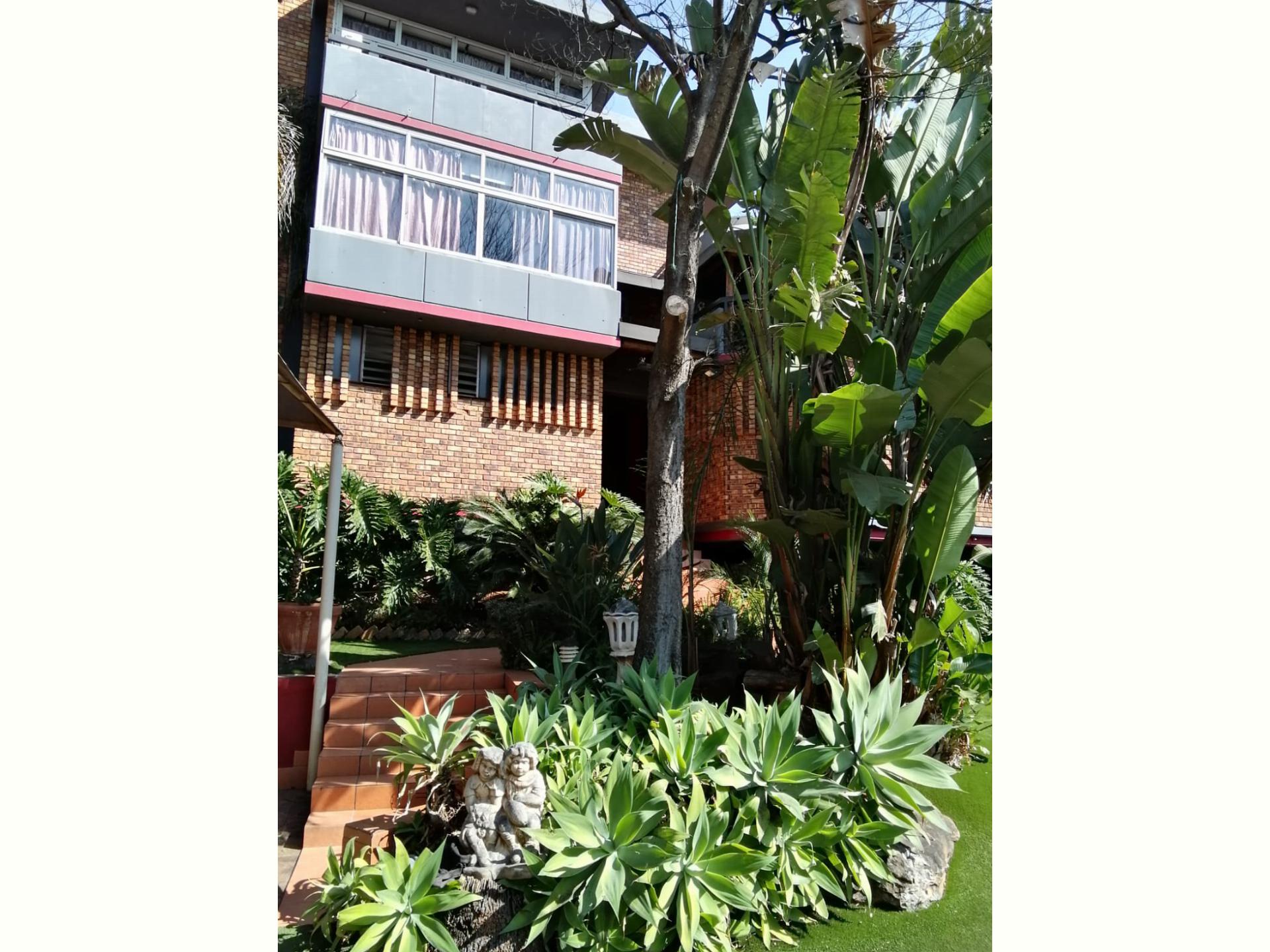  of property in Die Wilgers