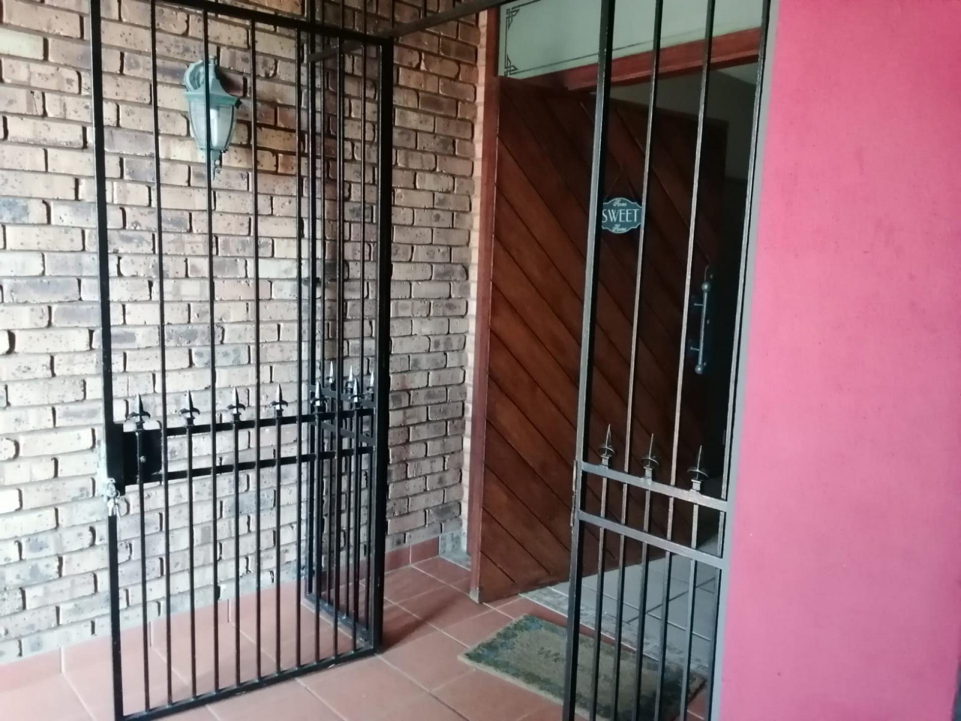  of property in Die Wilgers