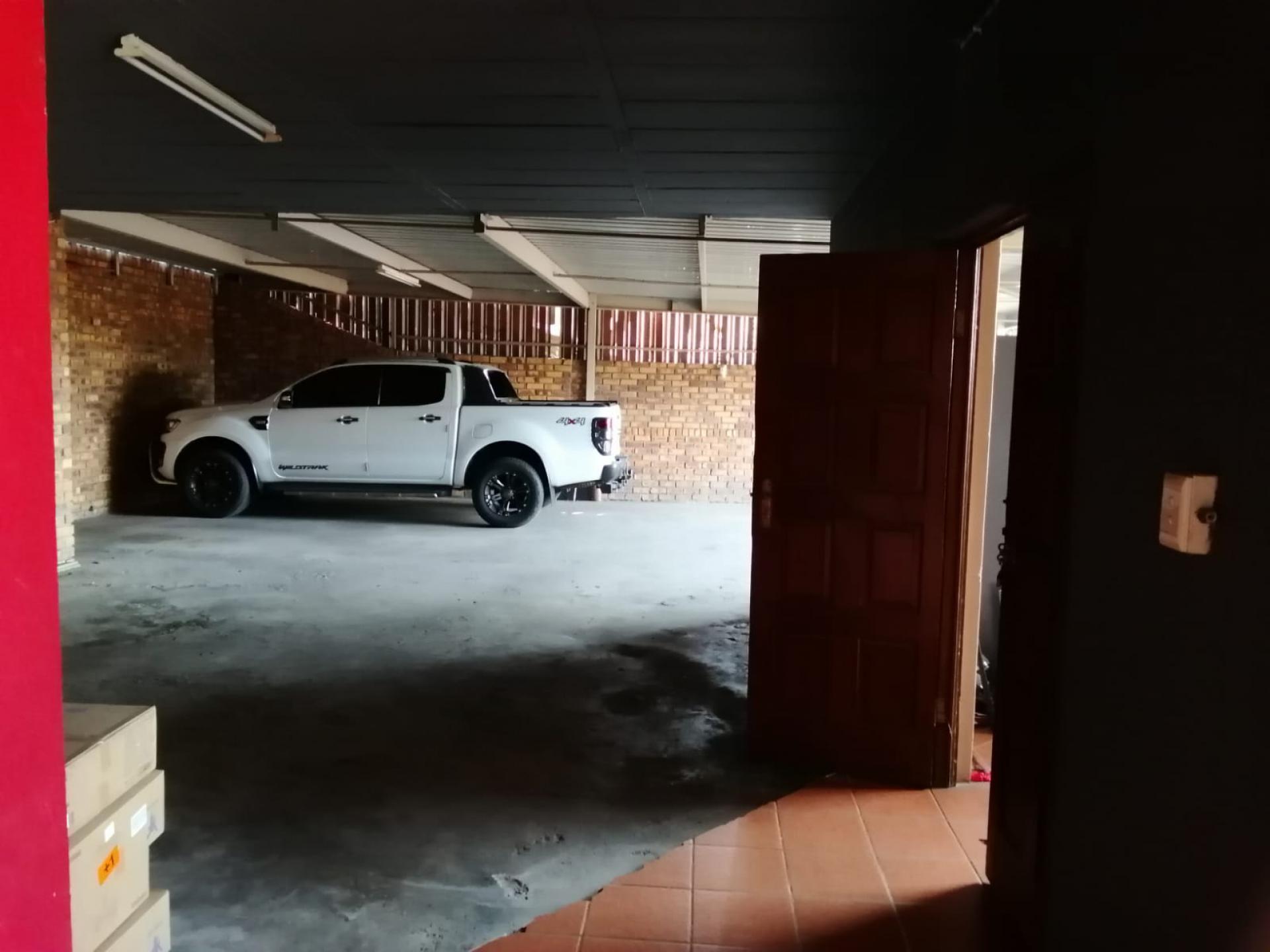  of property in Die Wilgers