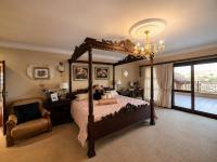  of property in Zwavelpoort