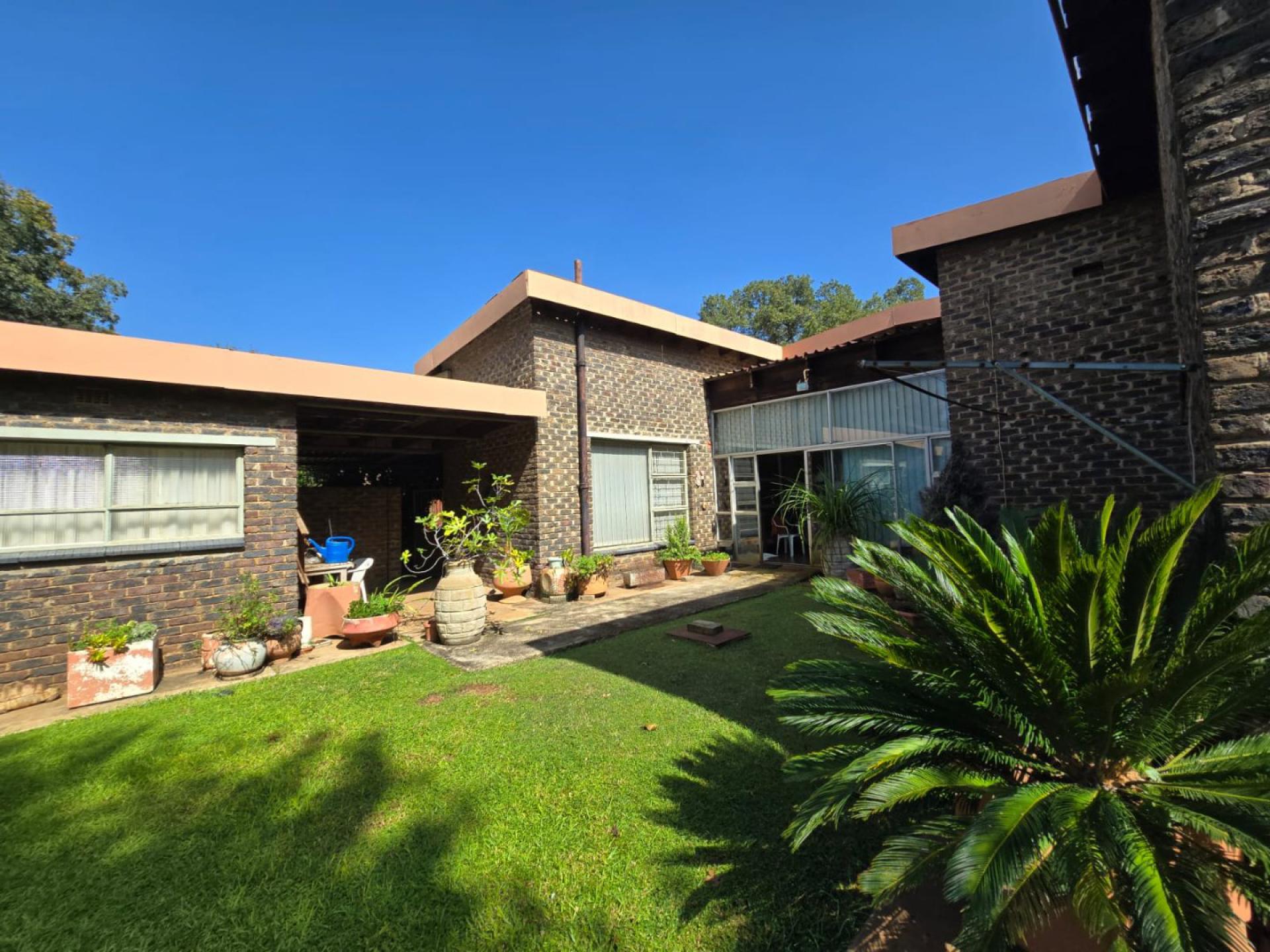  of property in Arcon Park
