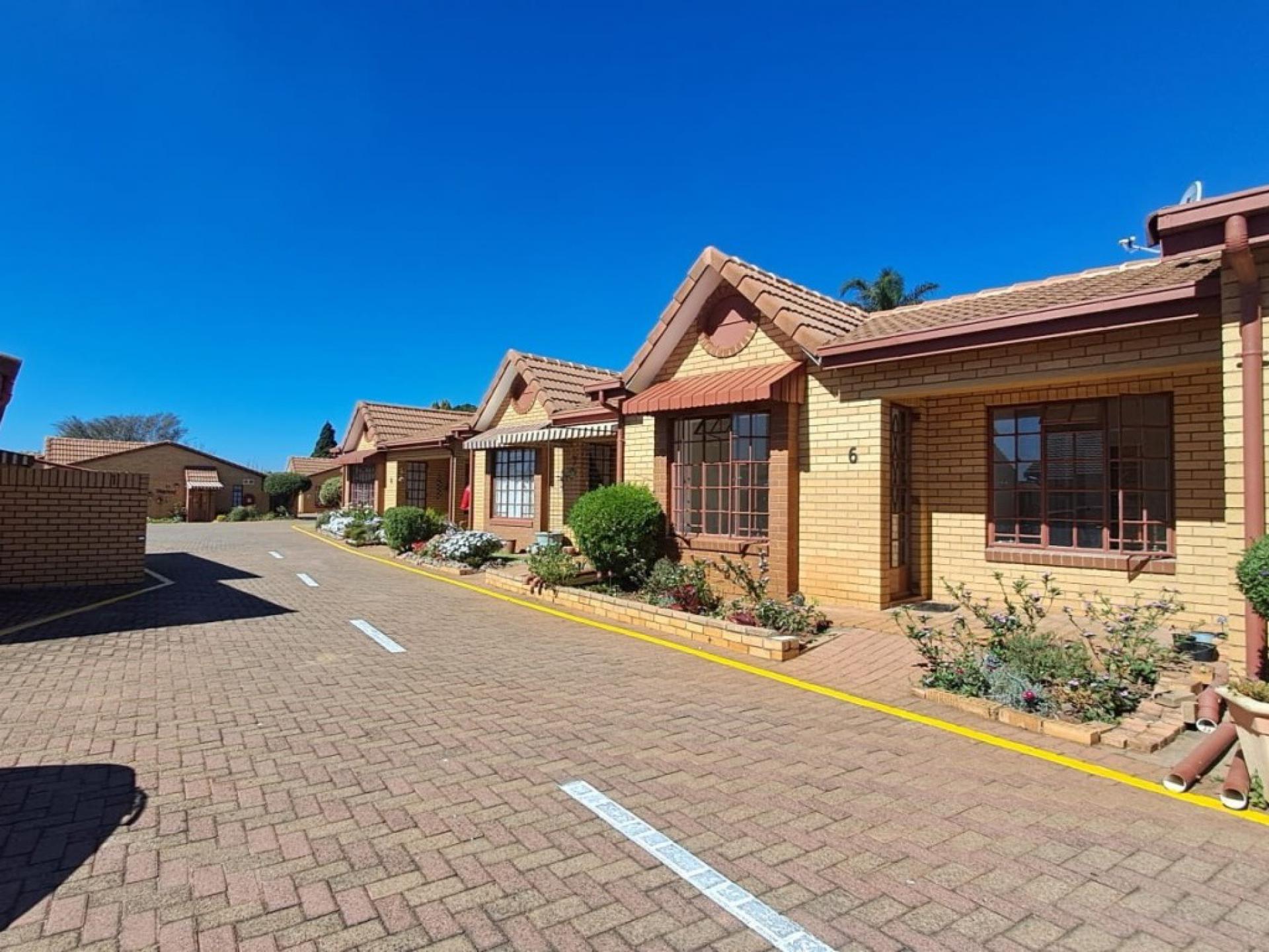  of property in Wilropark