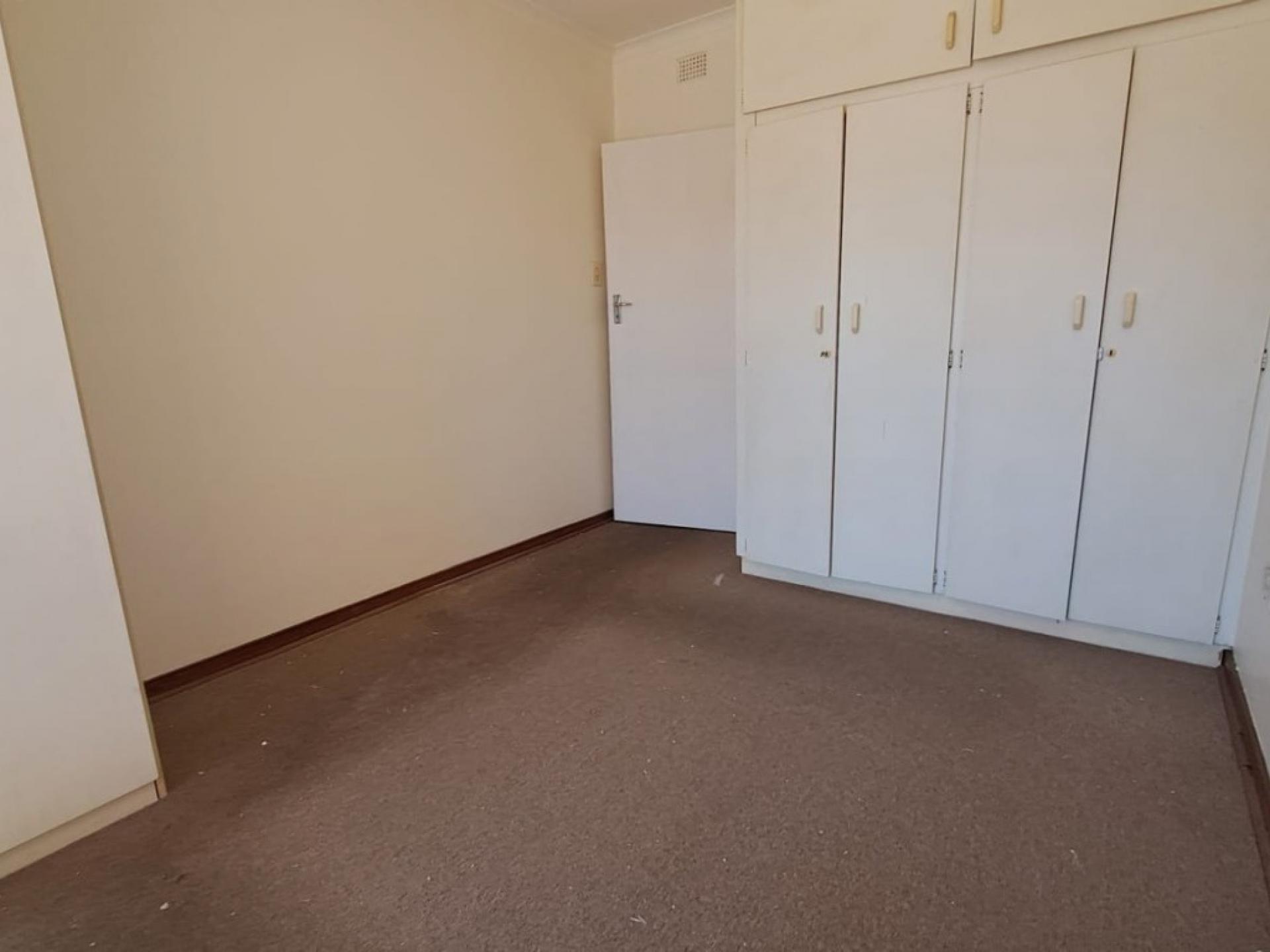  of property in Wilropark