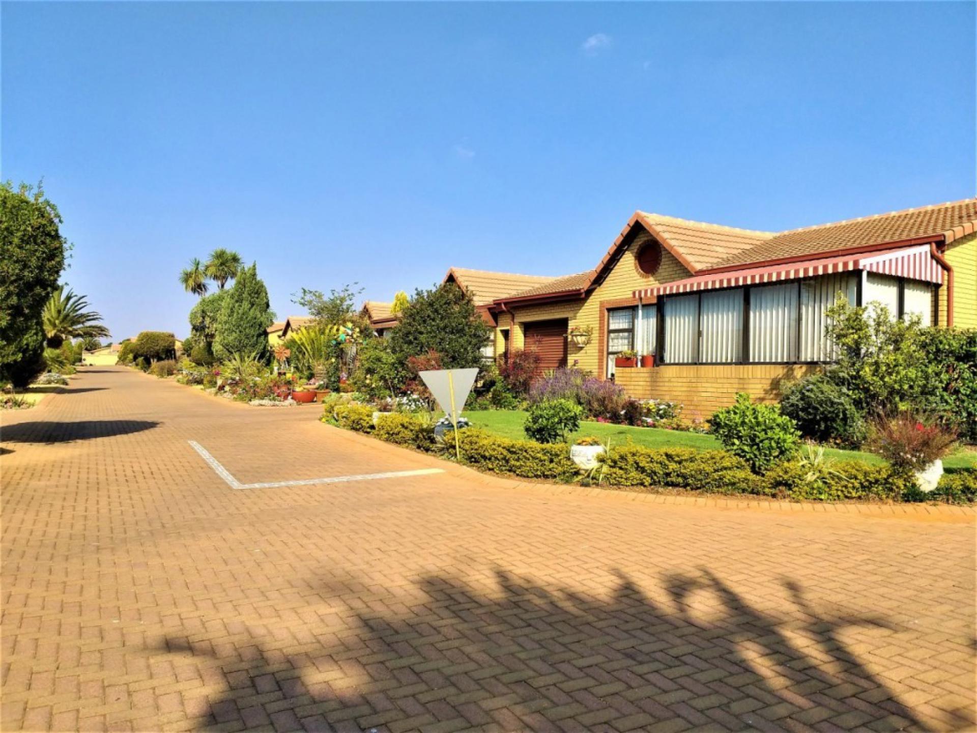  of property in Wilropark