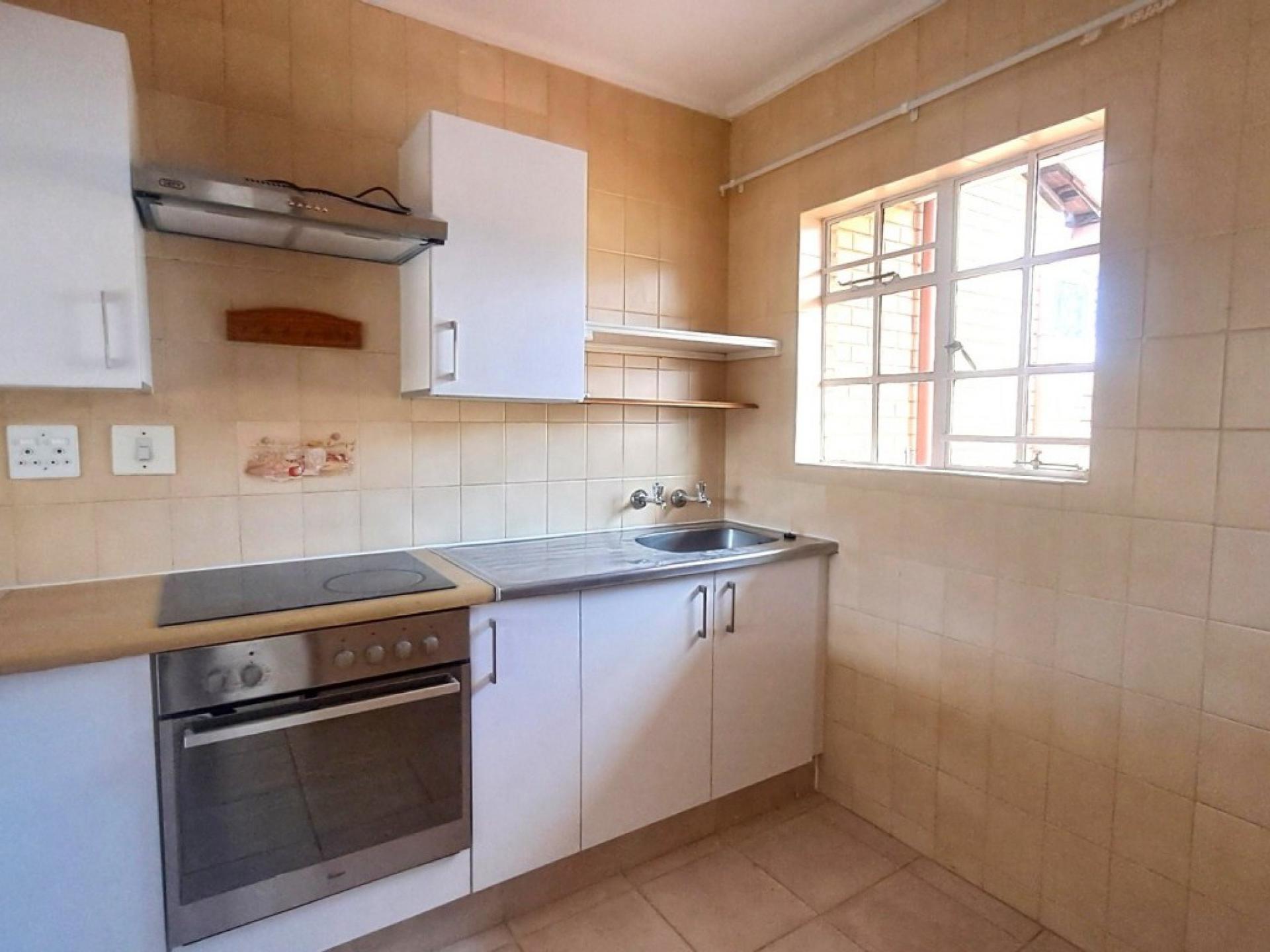  of property in Wilropark